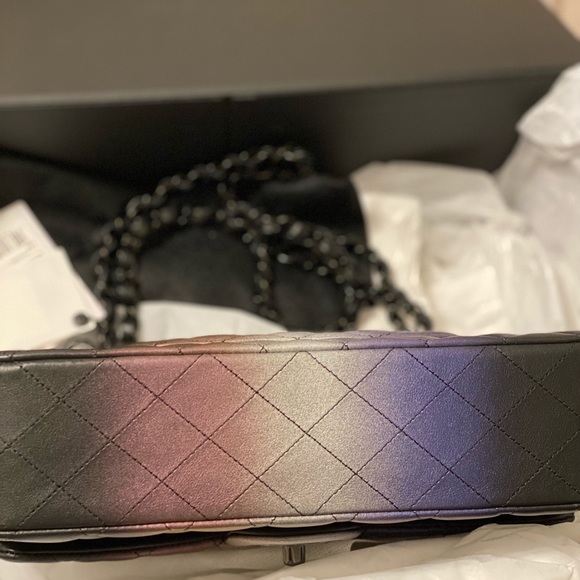 Chanel 21A Classic Flap Bag Ombre Black Limited Edition - Picture 5 of 9
